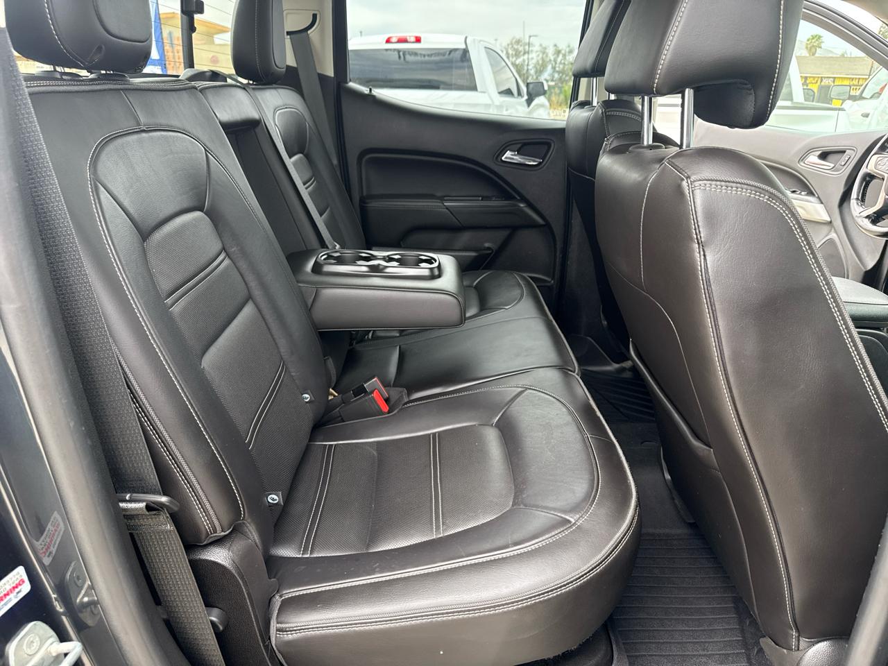 GMC Canyon 4WD Crew Cab 128.3" Denali 2018