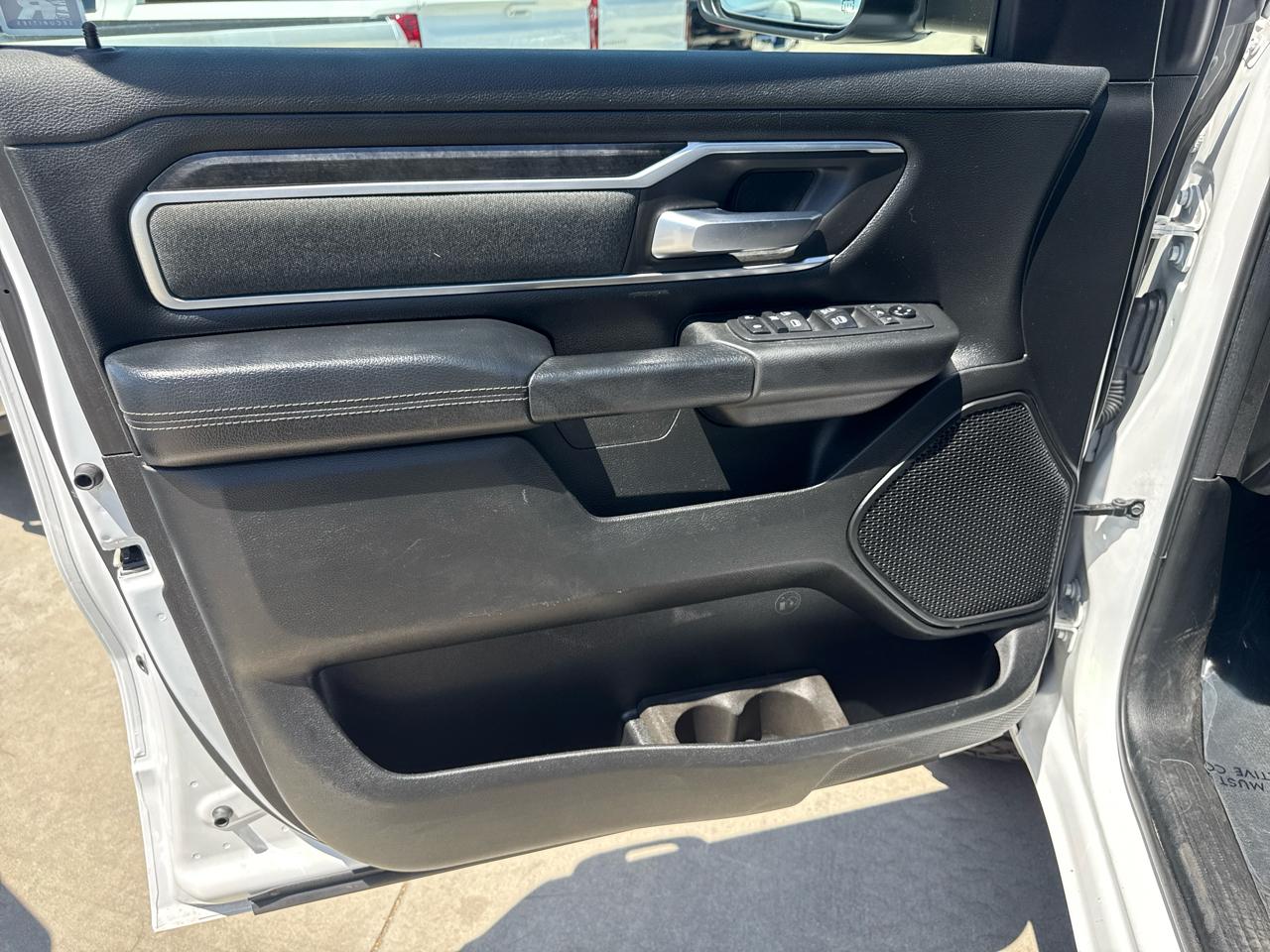 RAM 1500 Big Horn/Lone Star 4x4 Crew Cab 5'7" Box 2019