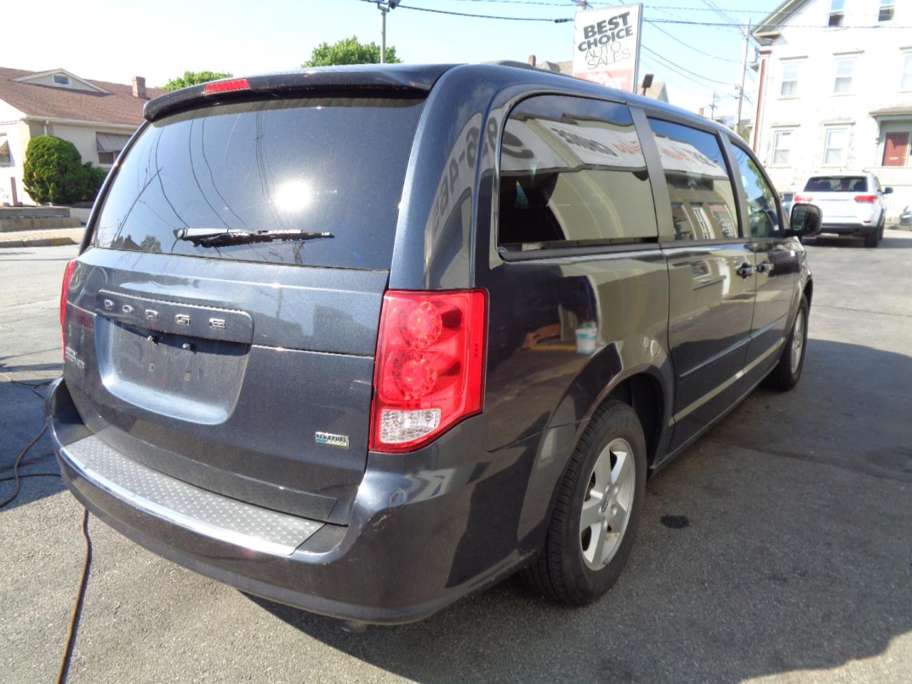 Dodge Grand Caravan SXT 2013