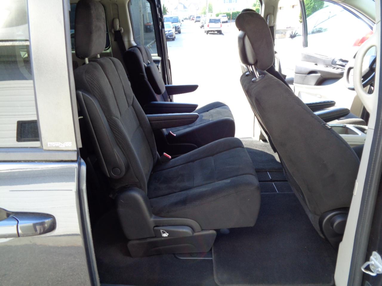 Dodge Grand Caravan SXT 2013