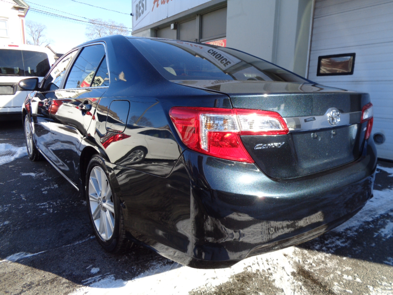 Toyota Camry XLE 2012