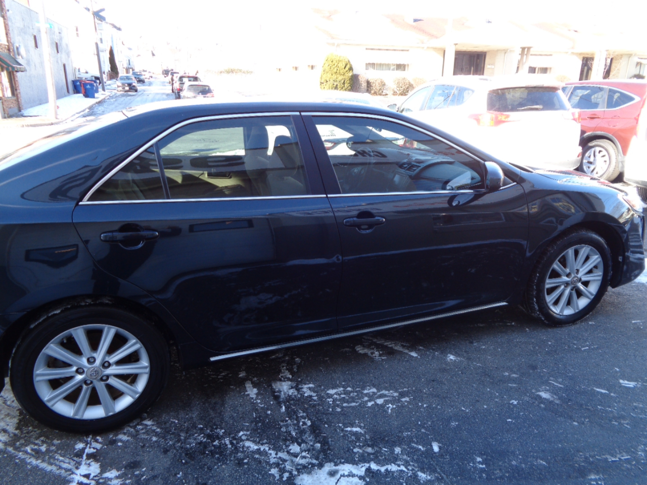 Toyota Camry XLE 2012