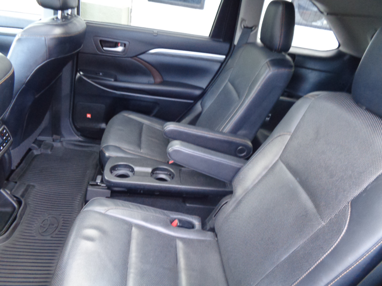 Toyota Highlander Limited Platinum AWD V6 2017