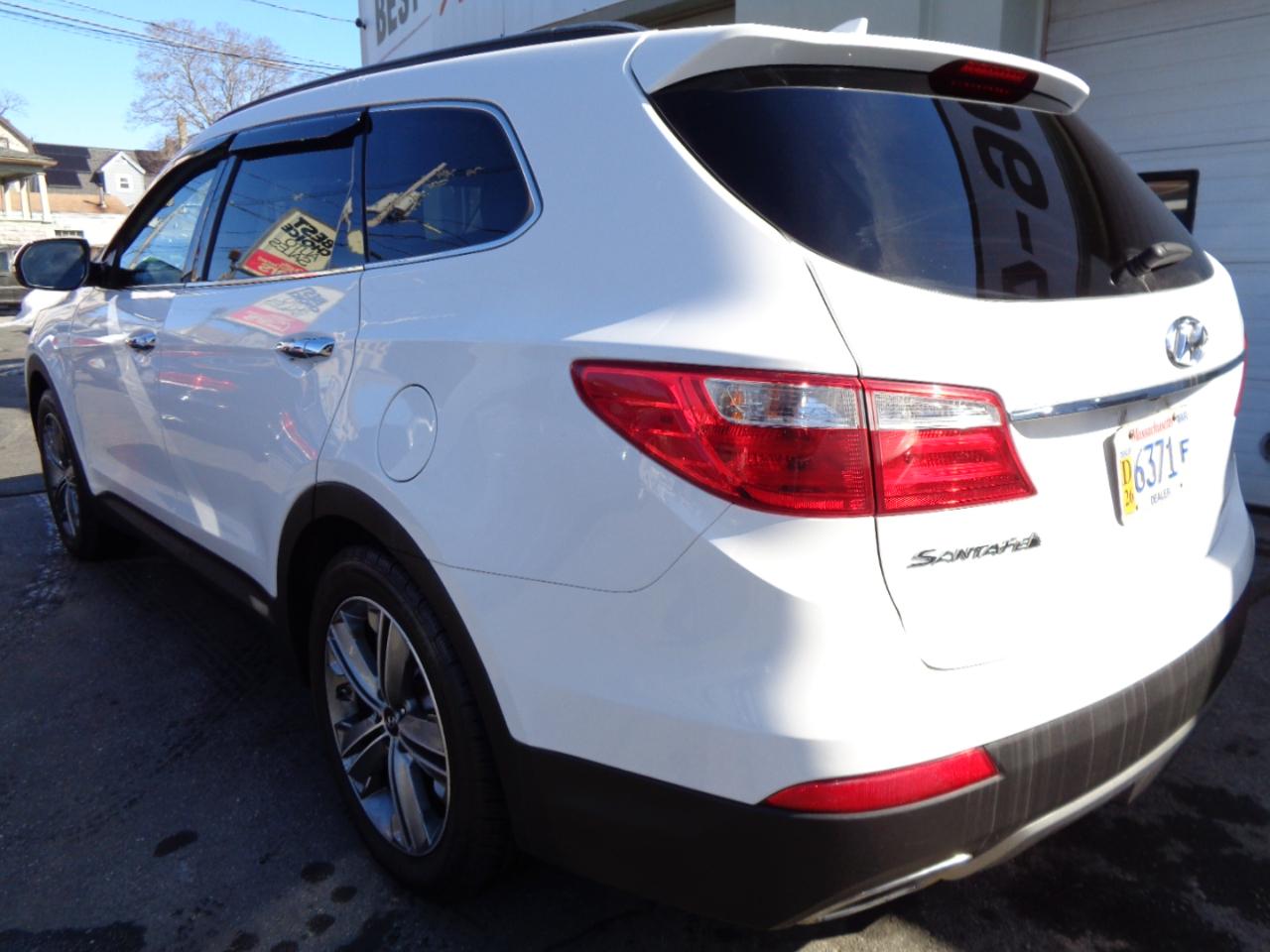 Hyundai Santa Fe GLS 4WD Auto V6 2015