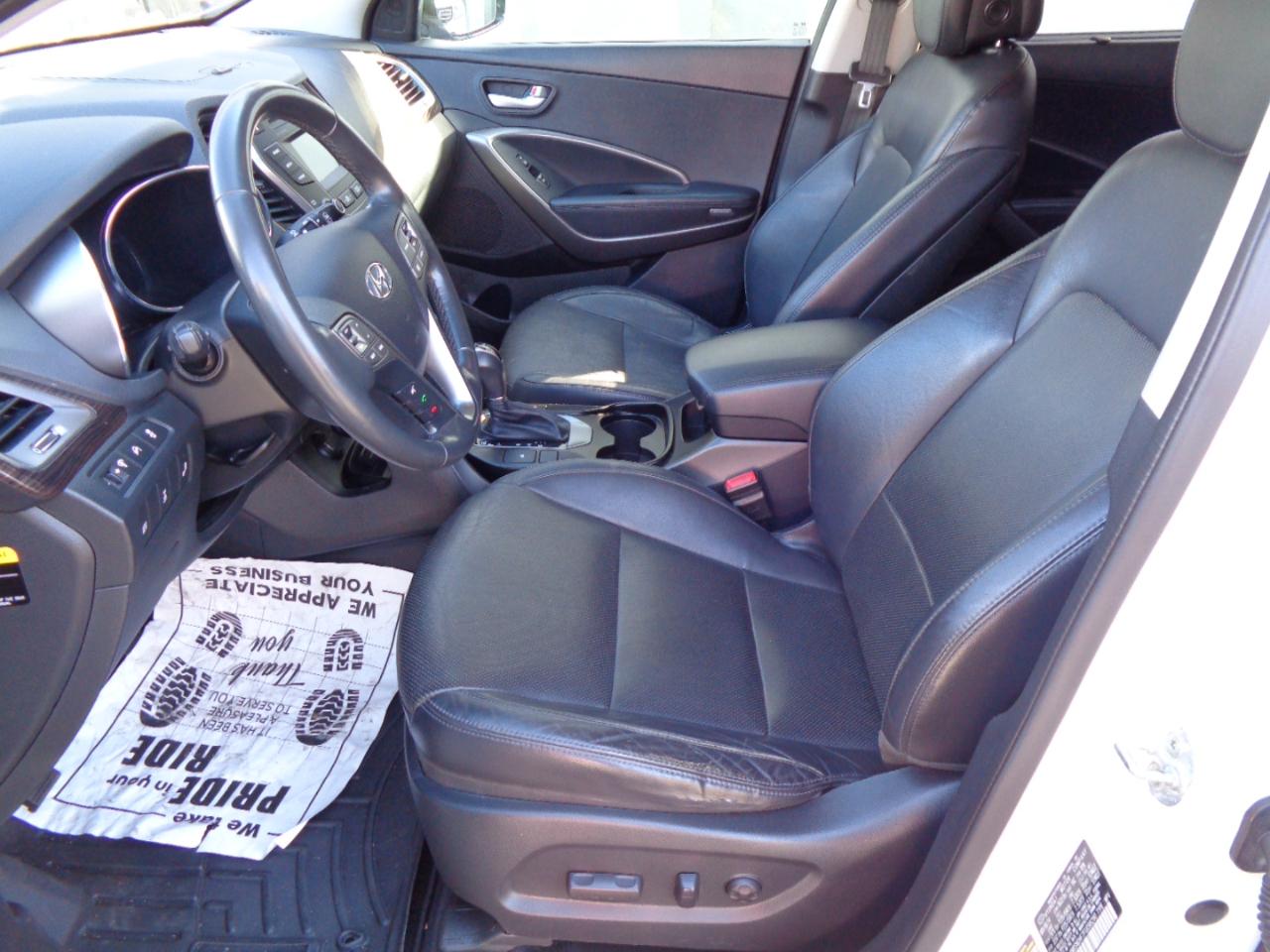 Hyundai Santa Fe GLS 4WD Auto V6 2015