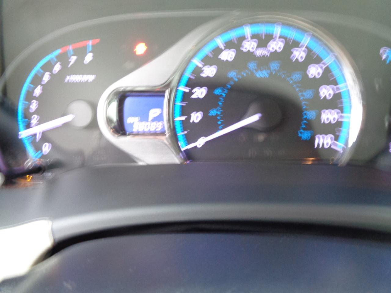 Toyota Sienna Limited 7-Pass V6 2011