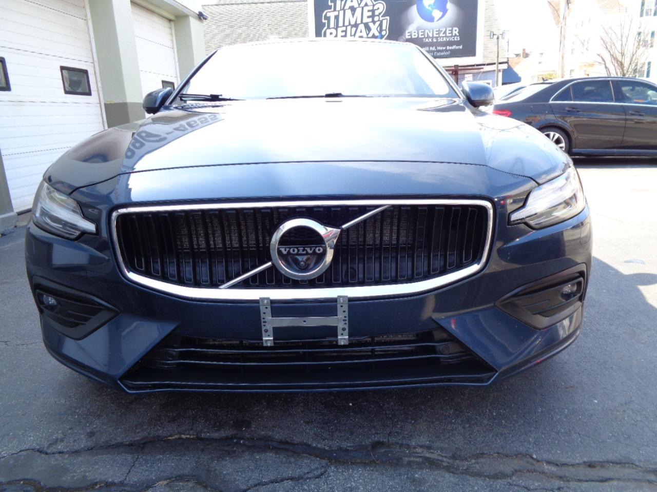 Volvo S60 T6 Momentum AWD 2019