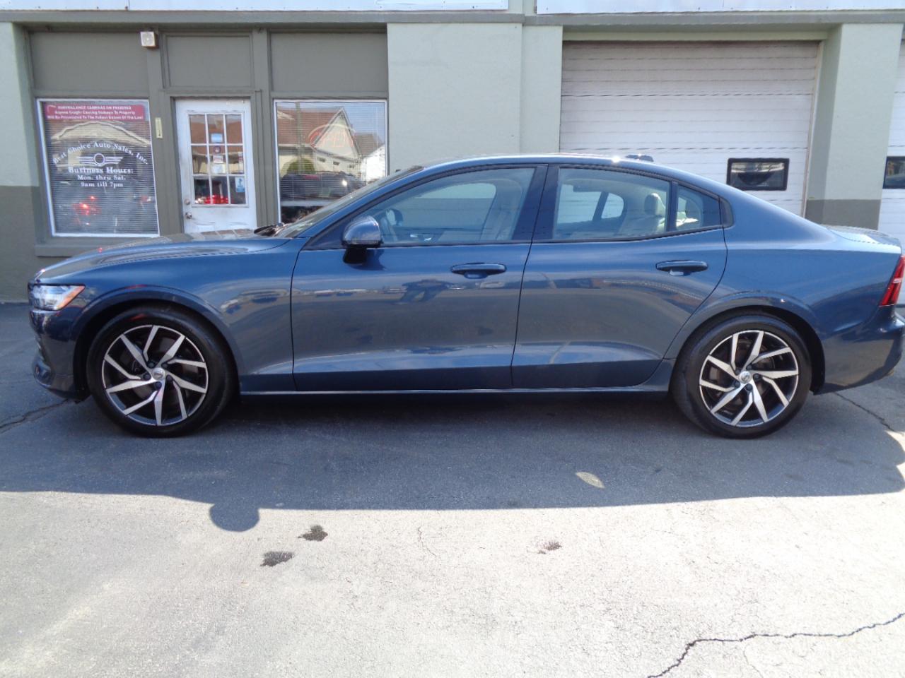 Volvo S60 T6 Momentum AWD 2019