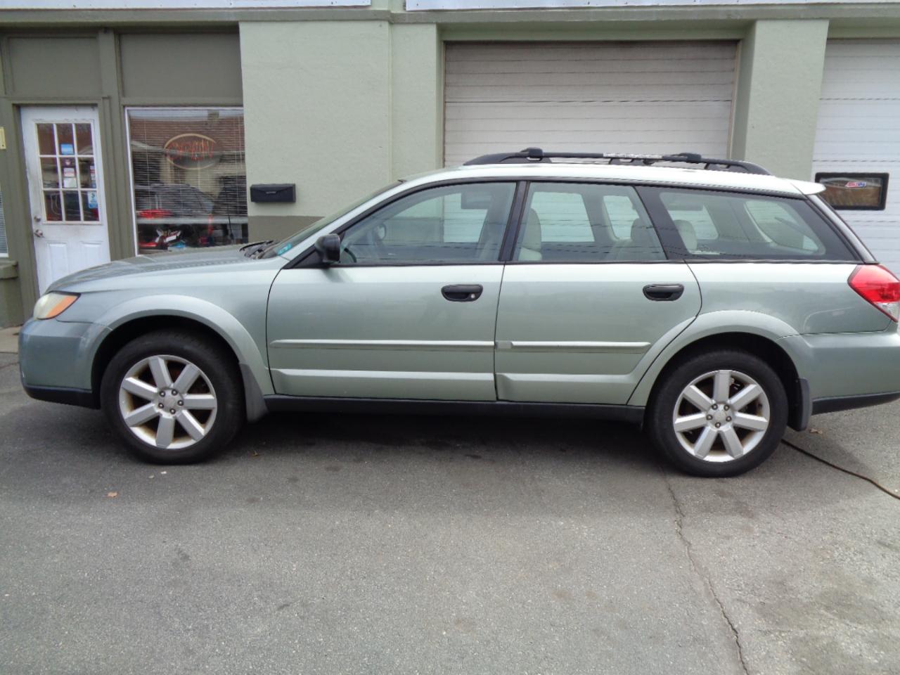 Subaru Outback 2.5i 2009