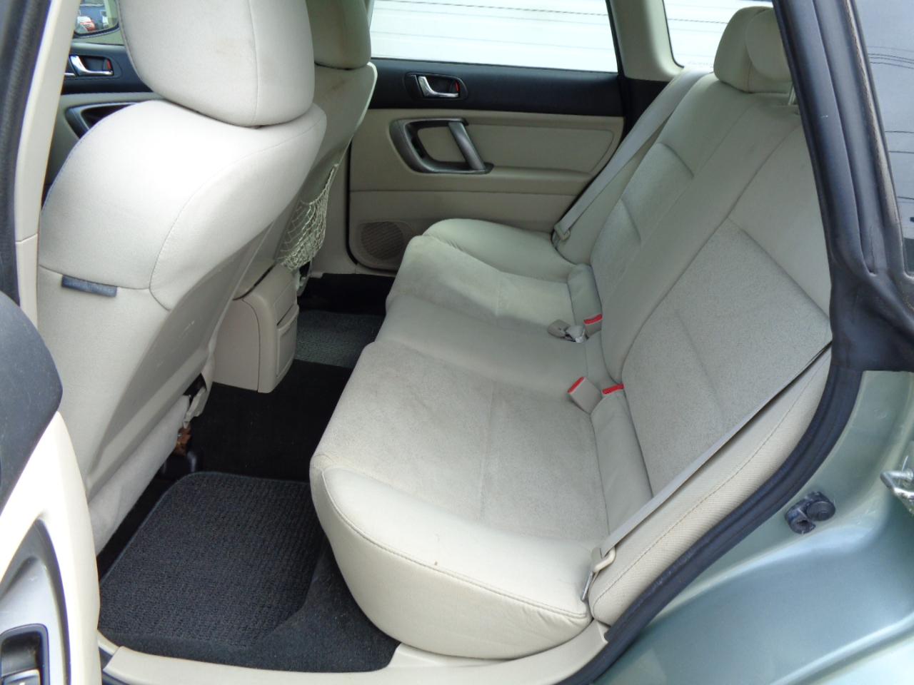 Subaru Outback 2.5i 2009