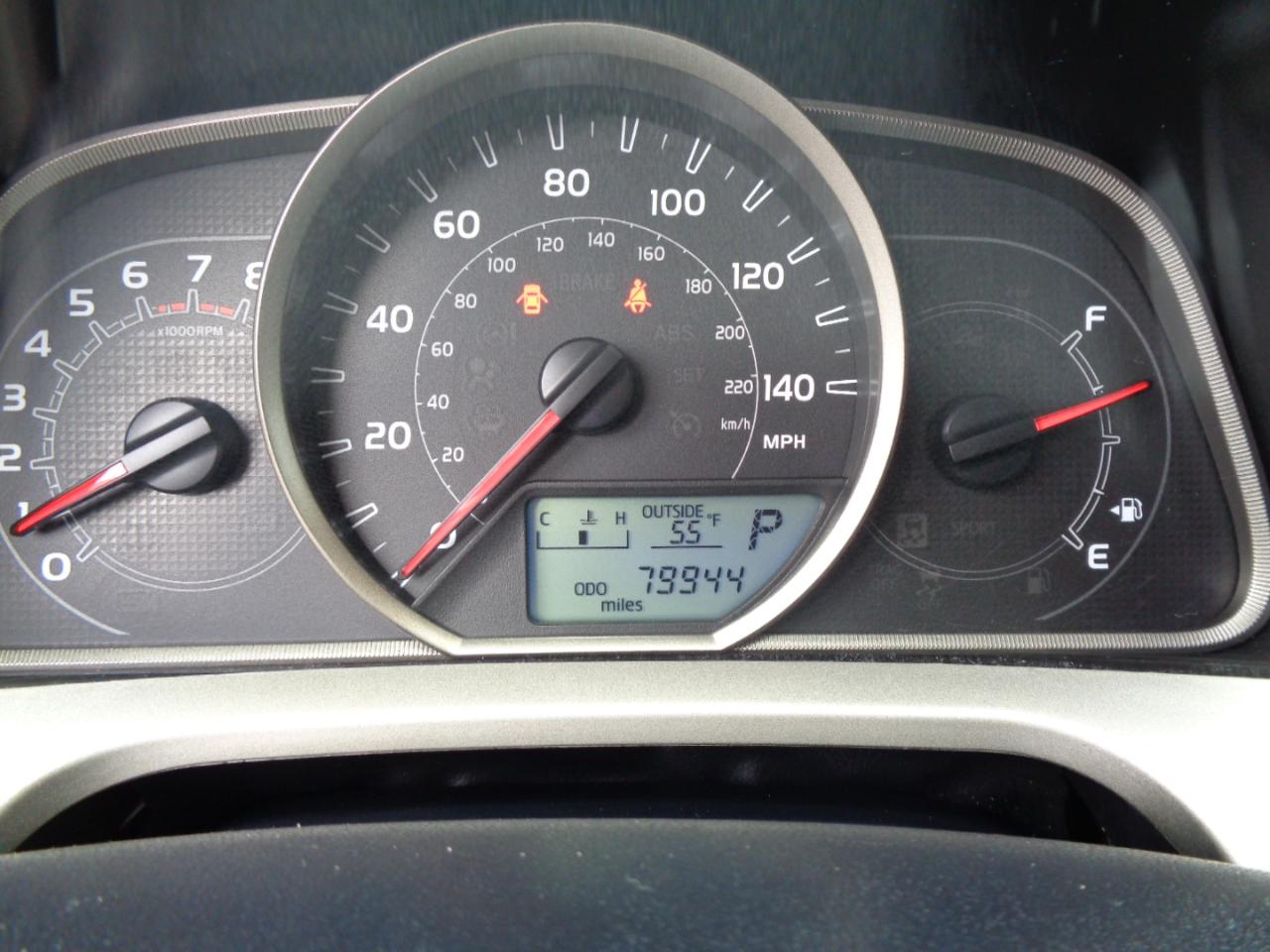 Toyota RAV4 XLE FWD 2013