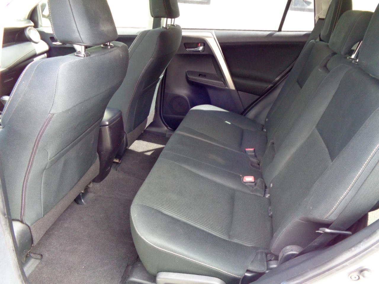 Toyota RAV4 XLE AWD 2015