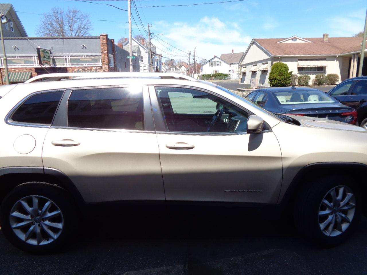 Jeep Cherokee Limited 4WD 2015