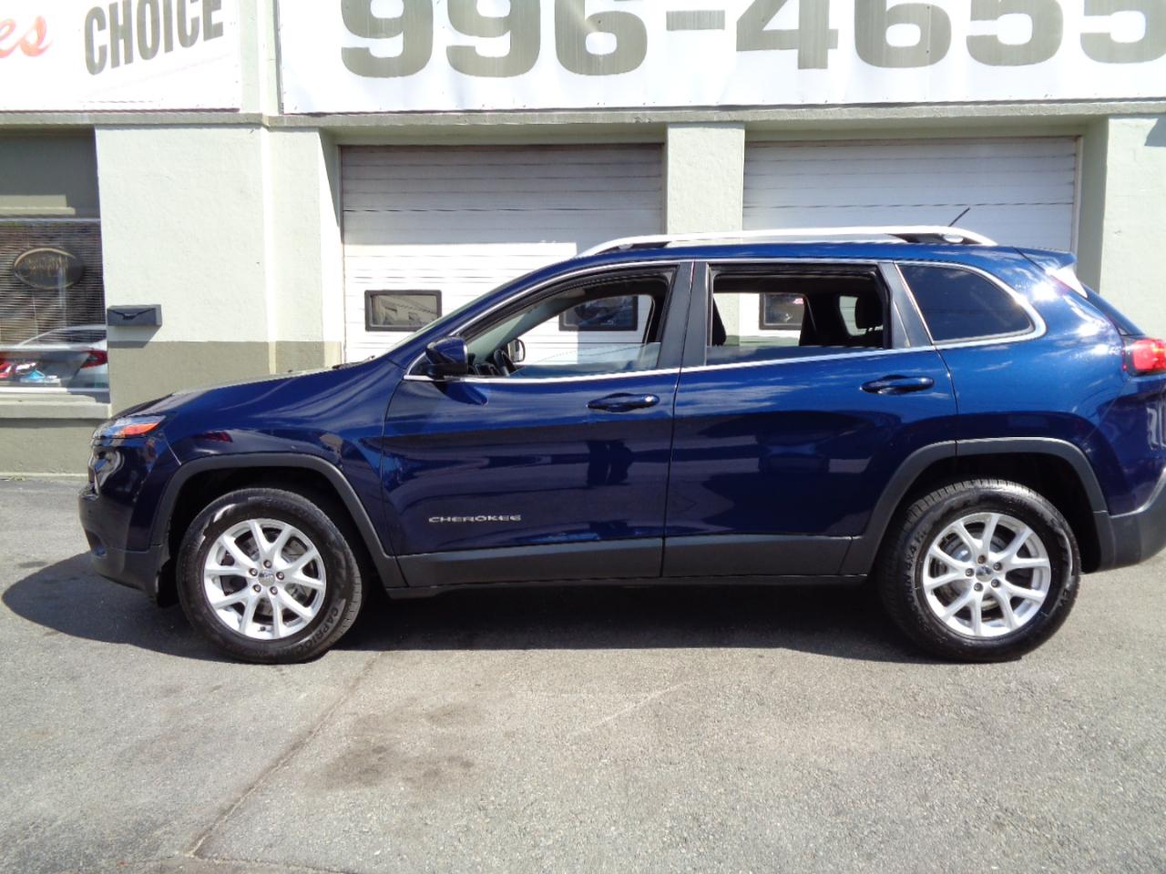 Jeep Cherokee Latitude 4WD 2015