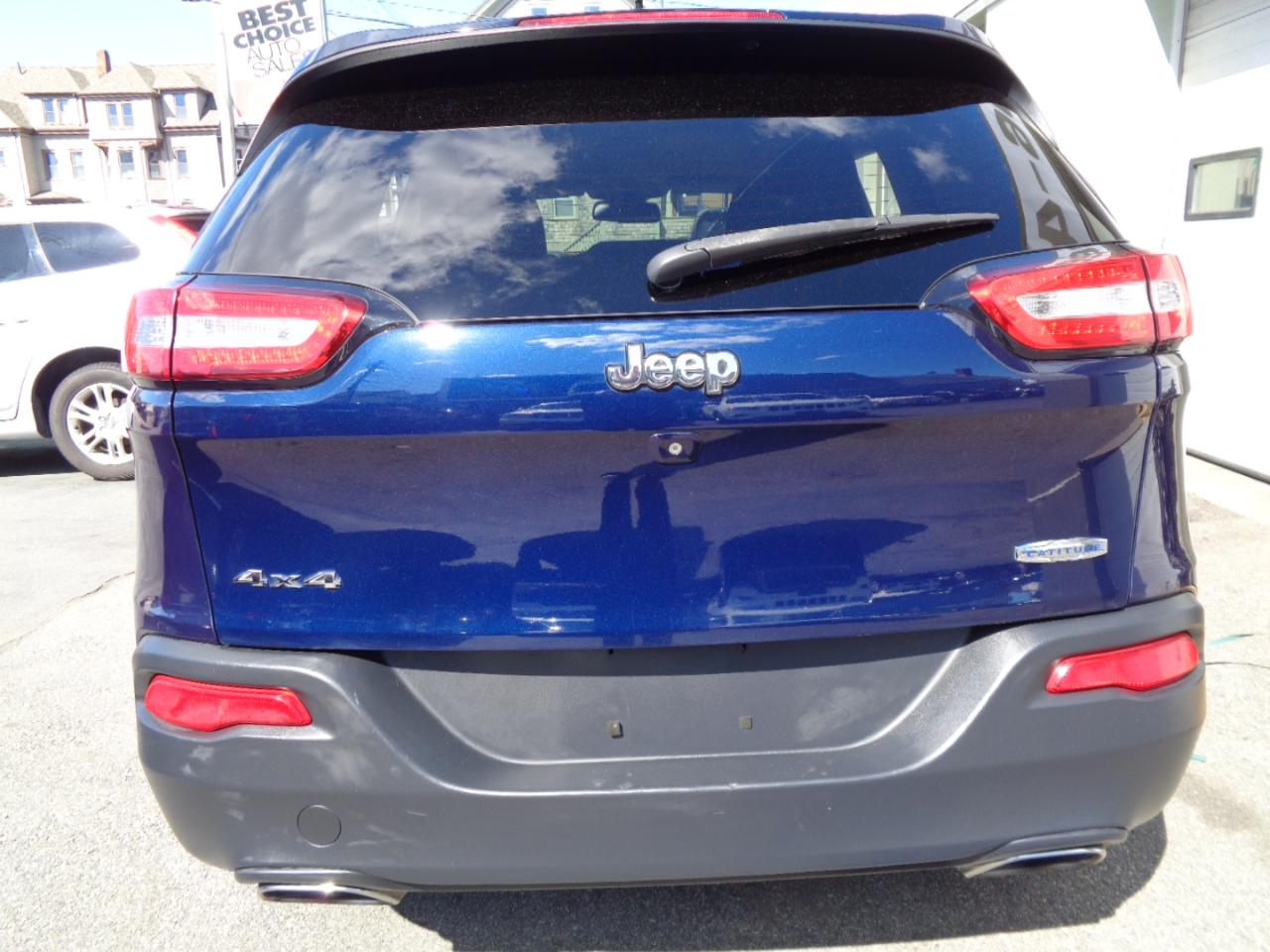 Jeep Cherokee Latitude 4WD 2015