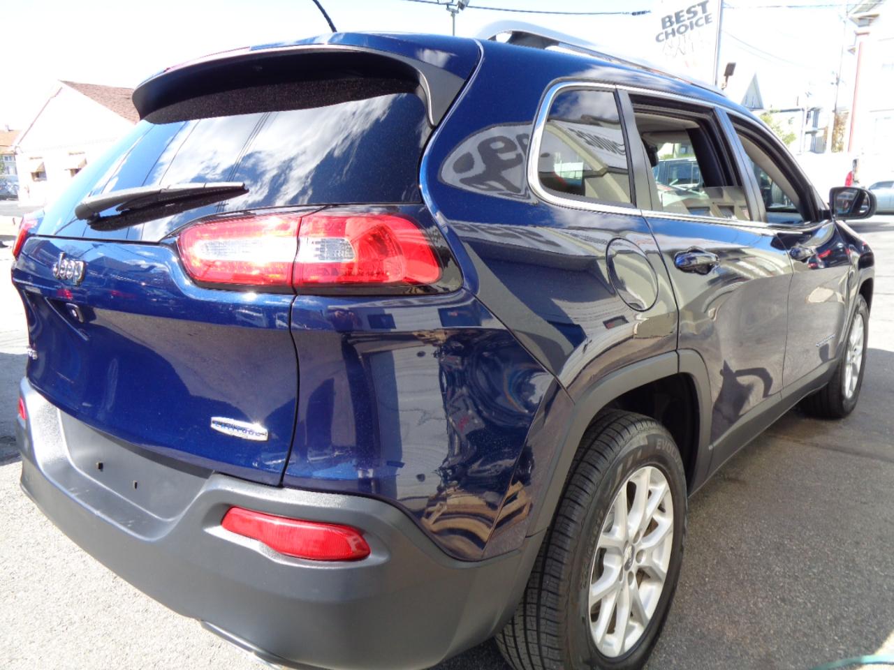 Jeep Cherokee Latitude 4WD 2015