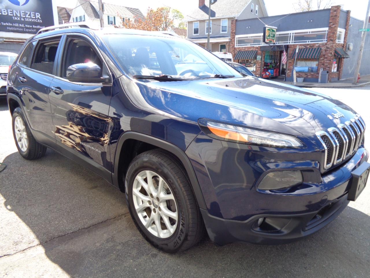 Jeep Cherokee Latitude 4WD 2015