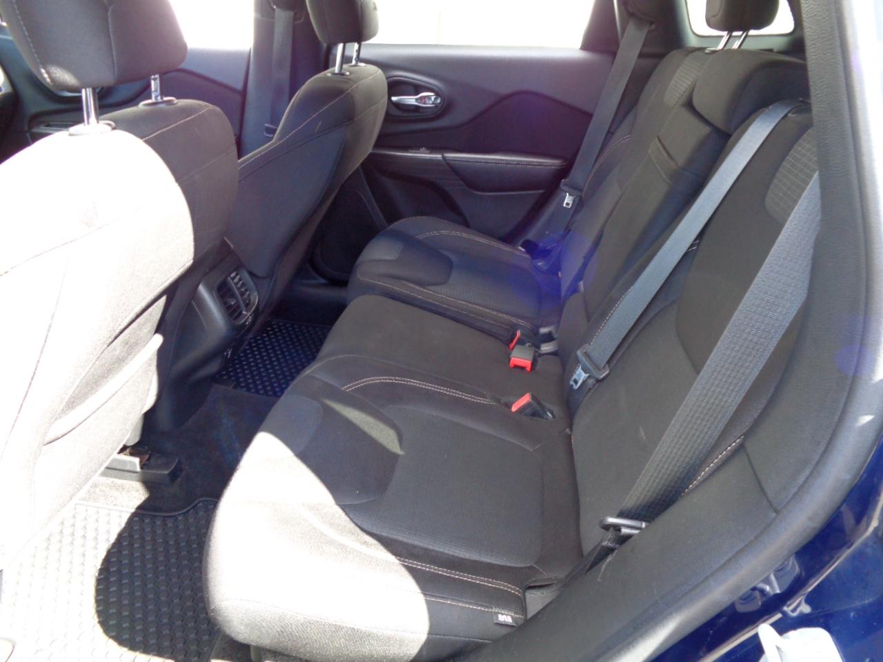 Jeep Cherokee Latitude 4WD 2015
