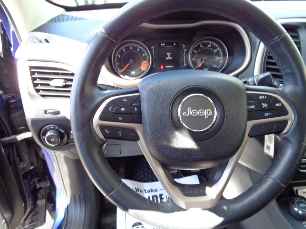 Jeep Cherokee Latitude 4WD 2015