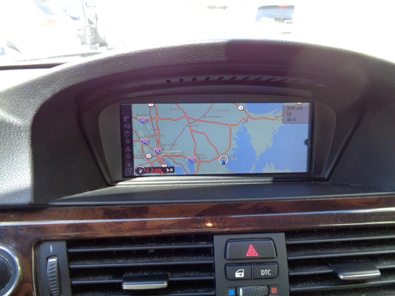 BMW 3-Series 328i Convertible 2011