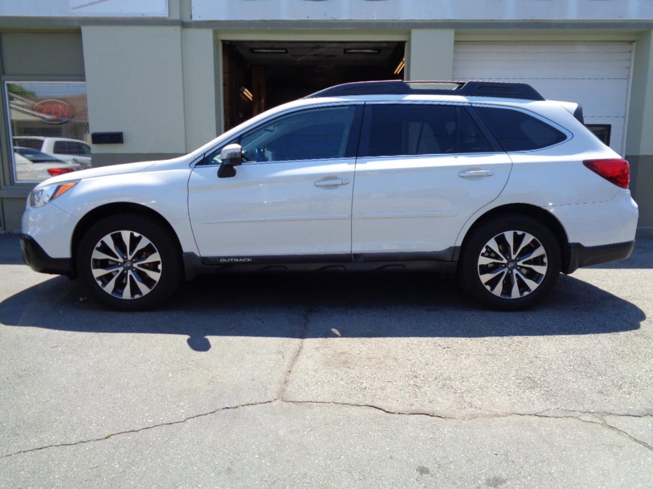 Subaru Outback 2.5i Limited 2015