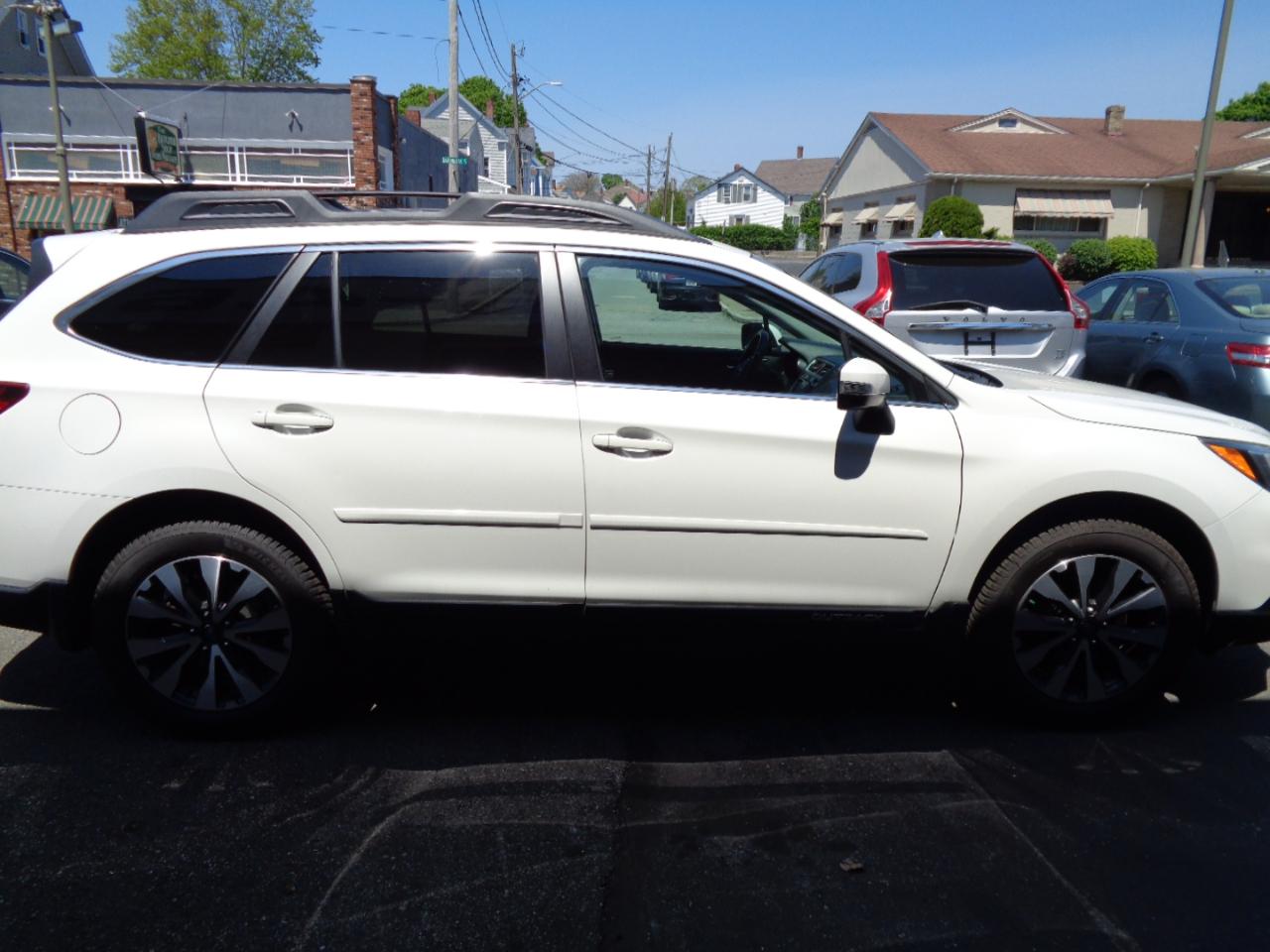 Subaru Outback 2.5i Limited 2015