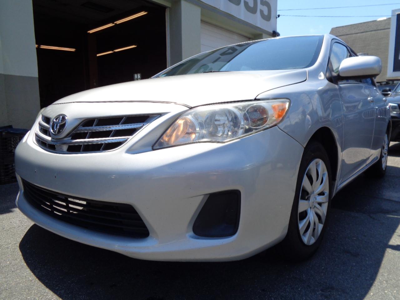2013 Toyota Corolla S 5-Speed MT