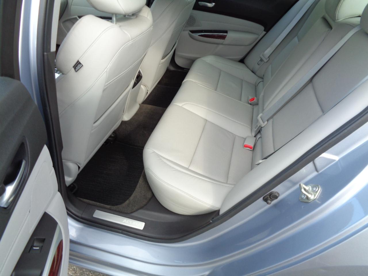 Acura TLX 8-Spd DCT w/Technology Package 2015
