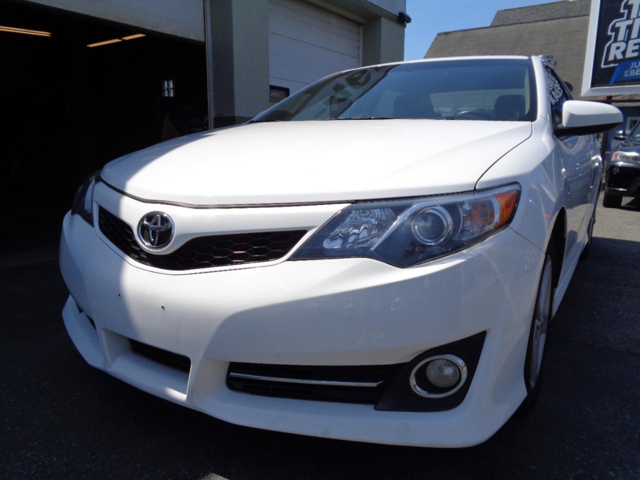 Toyota Camry XLE 2013