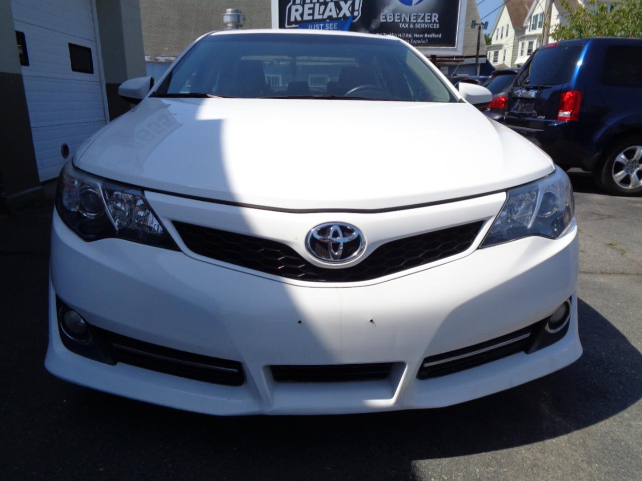 Toyota Camry XLE 2013