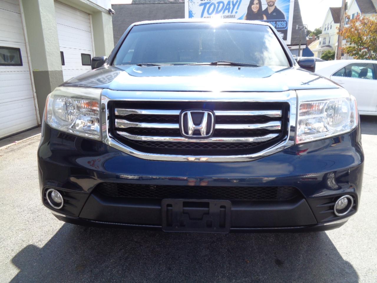 Honda Pilot EX-L 4WD 5-Spd AT 2012