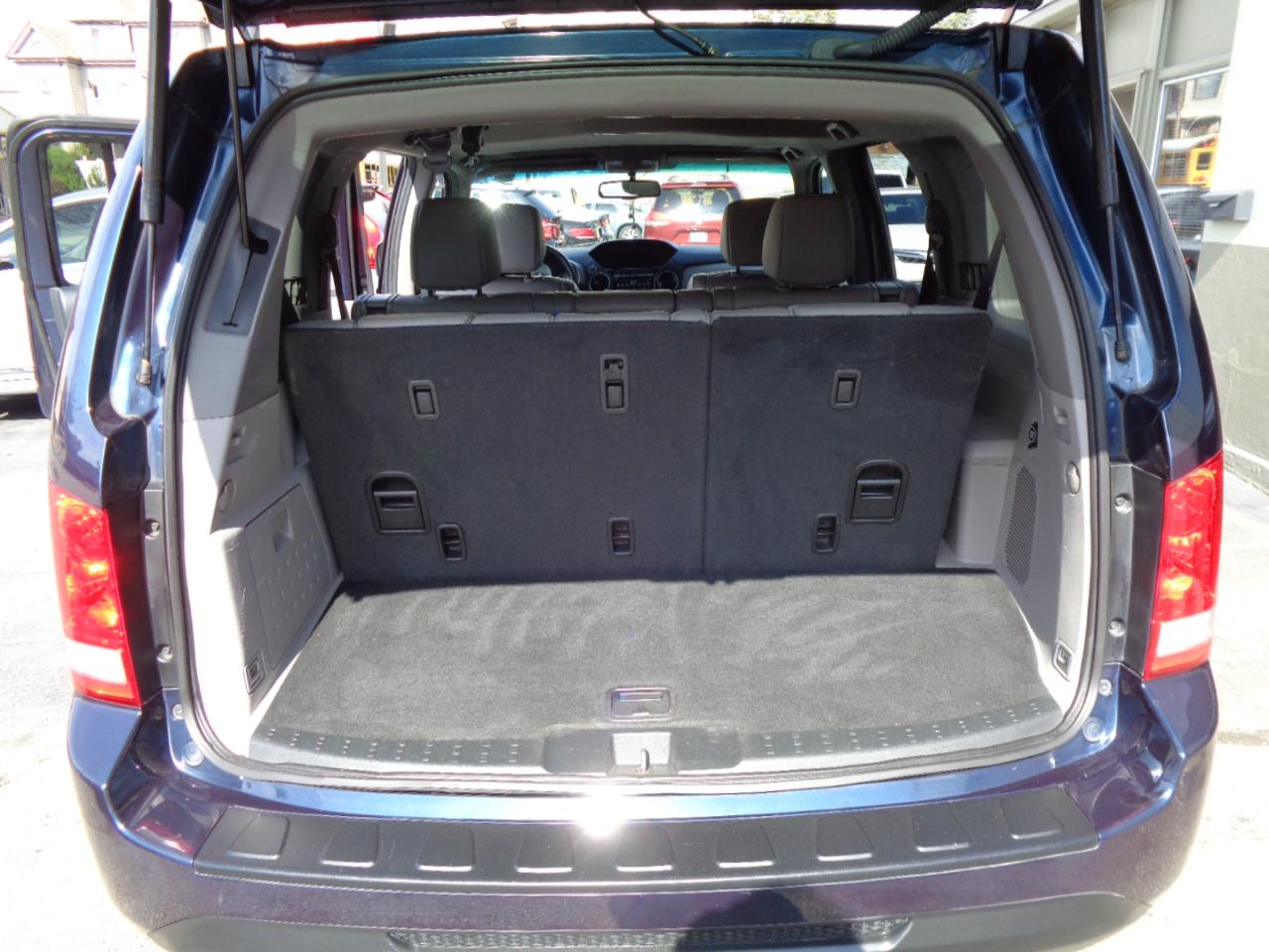 Honda Pilot EX-L 4WD 5-Spd AT 2012