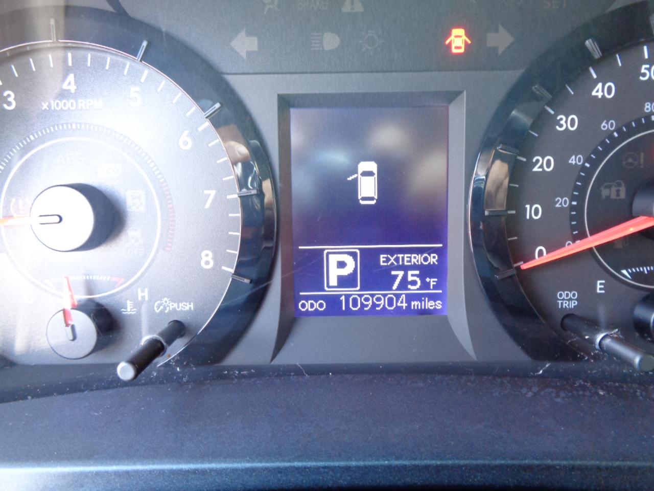 Toyota Sienna LE FWD 8-Passenger V6 2015