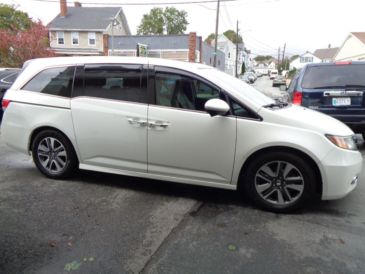 Honda Odyssey Touring 2015