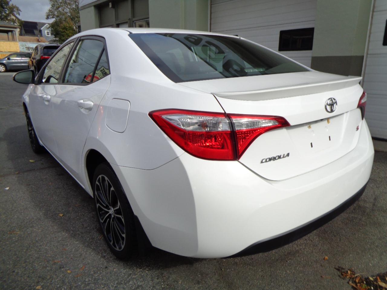 Toyota Corolla S Premium CVT 2015