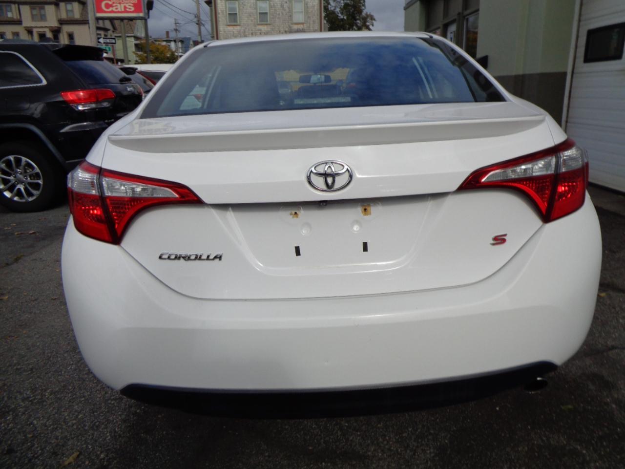 Toyota Corolla S Premium CVT 2015