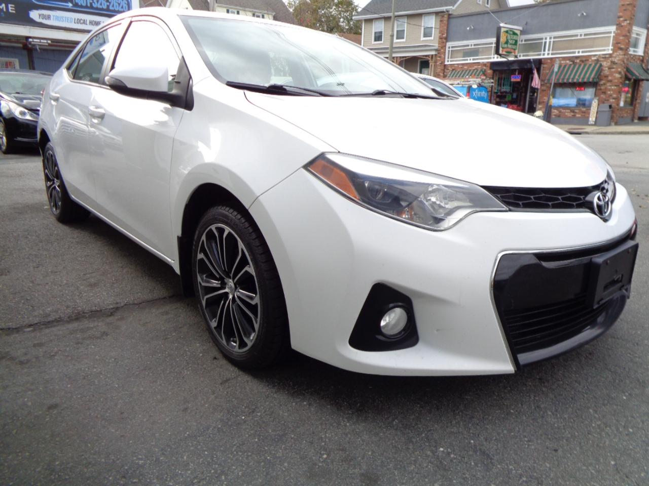 Toyota Corolla S Premium CVT 2015