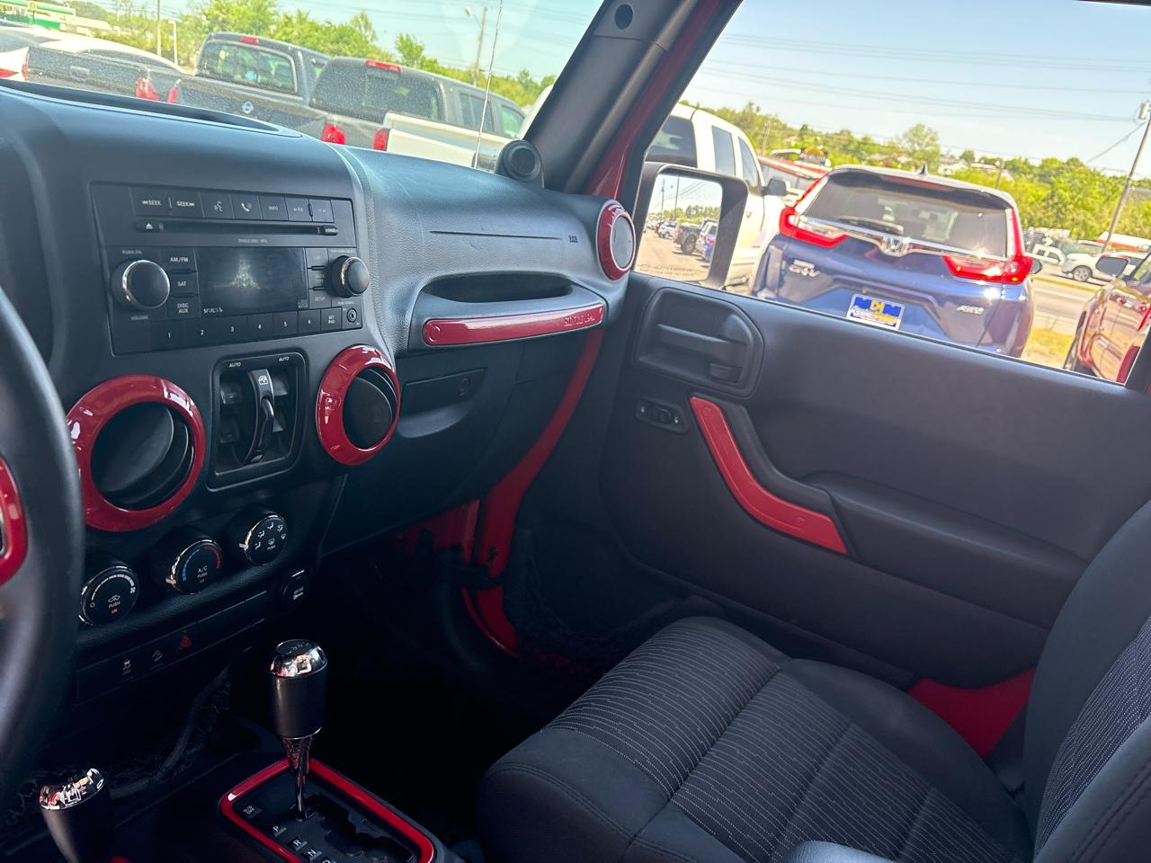 Jeep Wrangler Unlimited Sport 4WD 2011