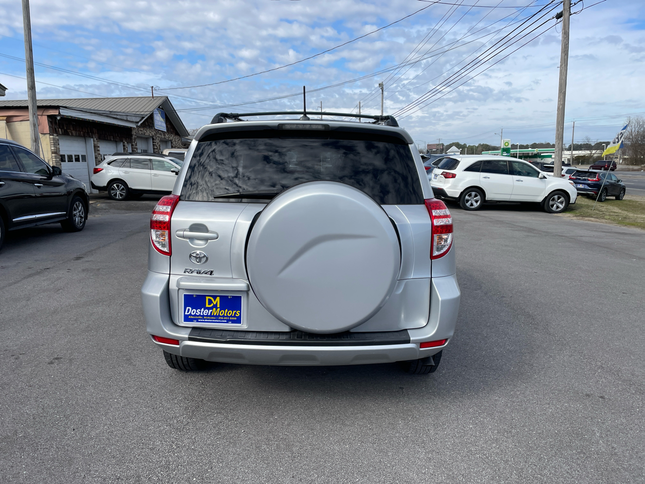 Toyota RAV4 Base I4 2WD 2012