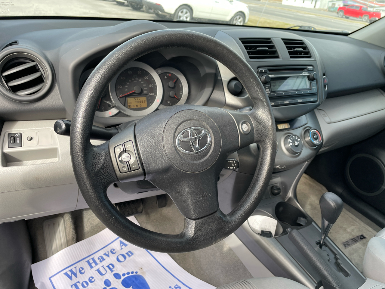 Toyota RAV4 Base I4 2WD 2012