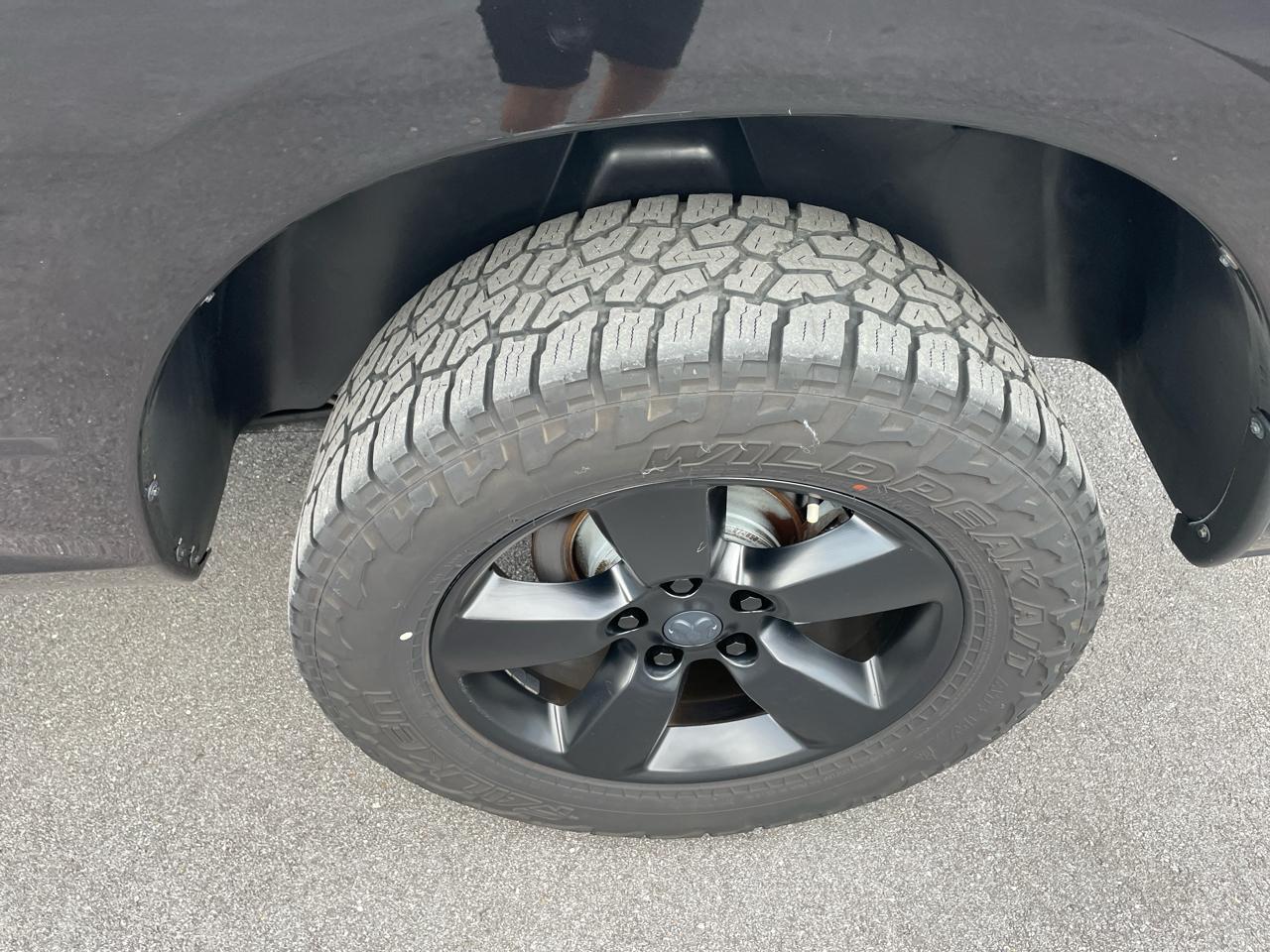 RAM 1500 Tradesman Quad Cab 2WD 2016