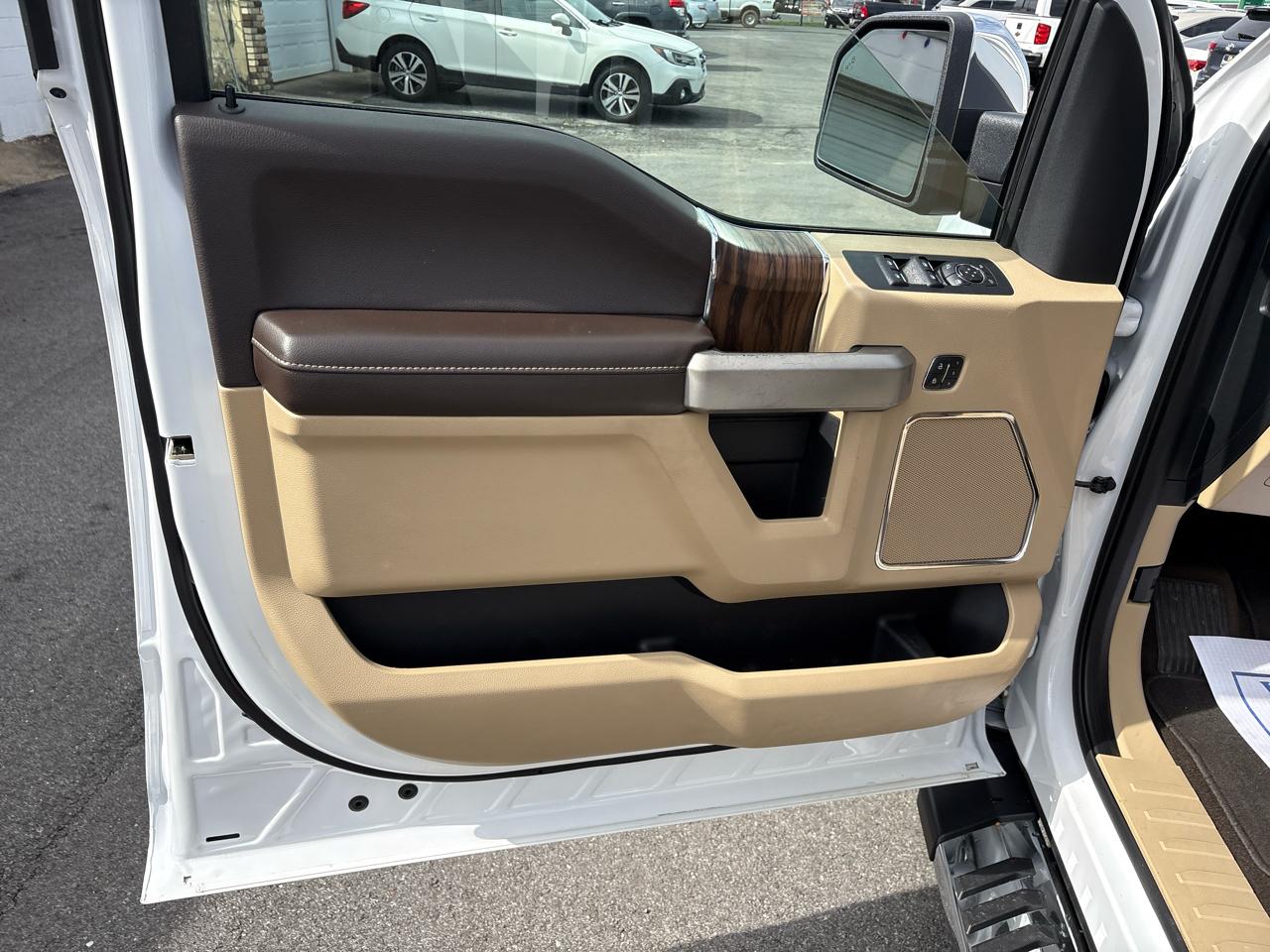 Ford F-150 King-Ranch SuperCrew 5.5-ft. 2WD 2020