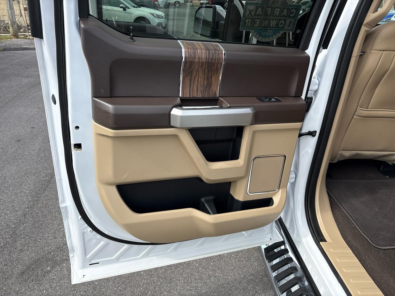 Ford F-150 King-Ranch SuperCrew 5.5-ft. 2WD 2020