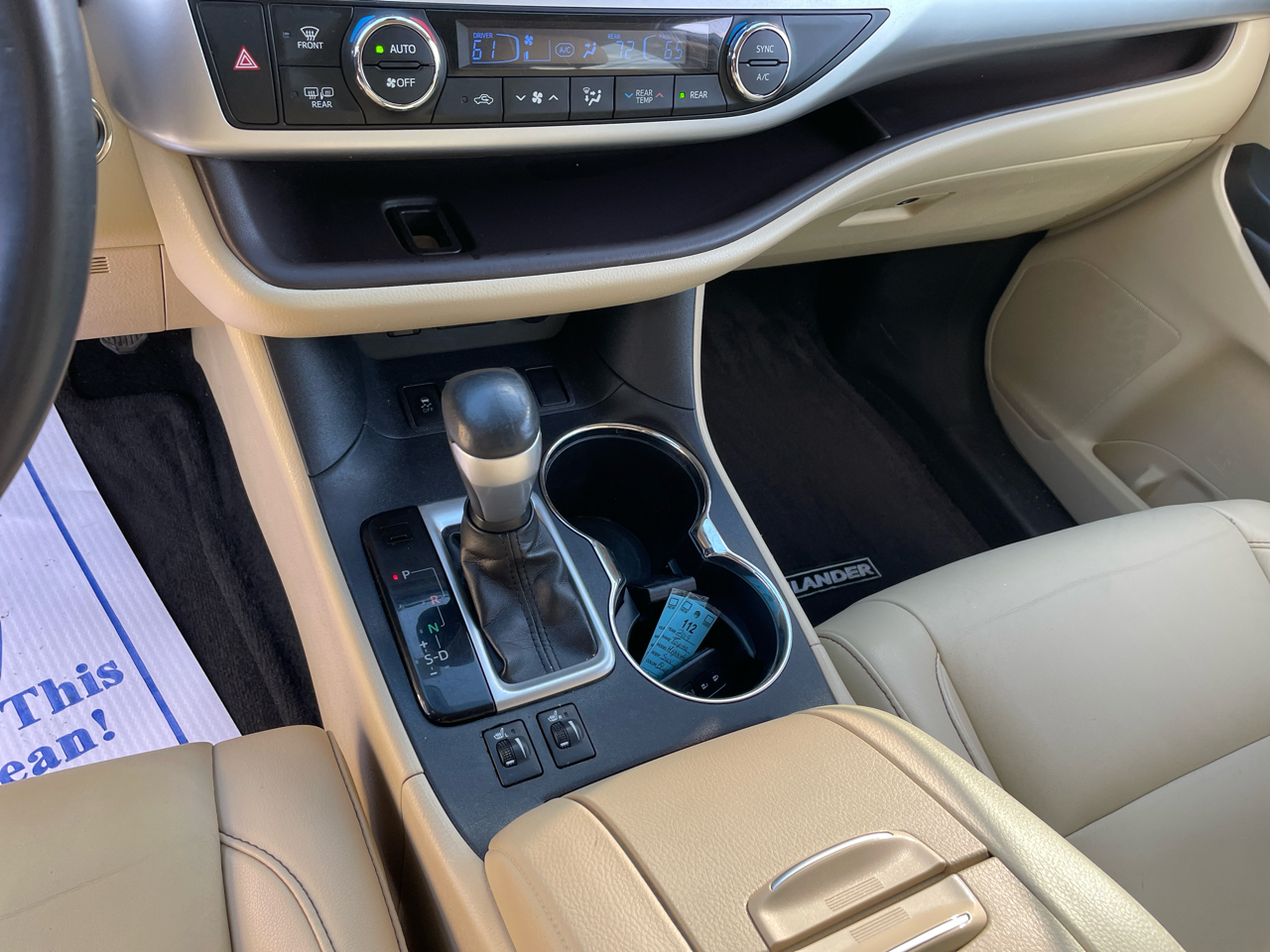 Toyota Highlander SE FWD V6 2019