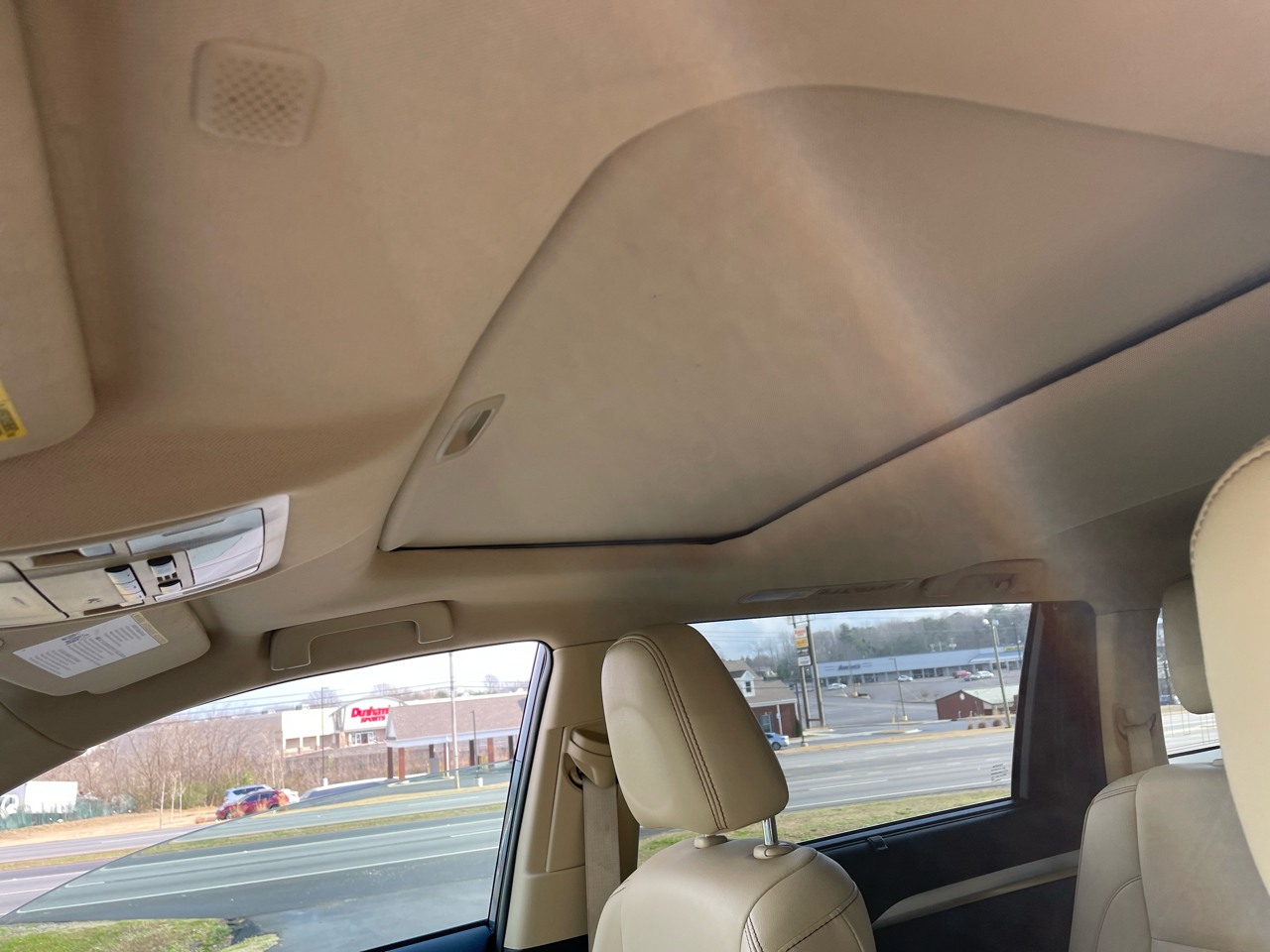 Toyota Highlander SE FWD V6 2019