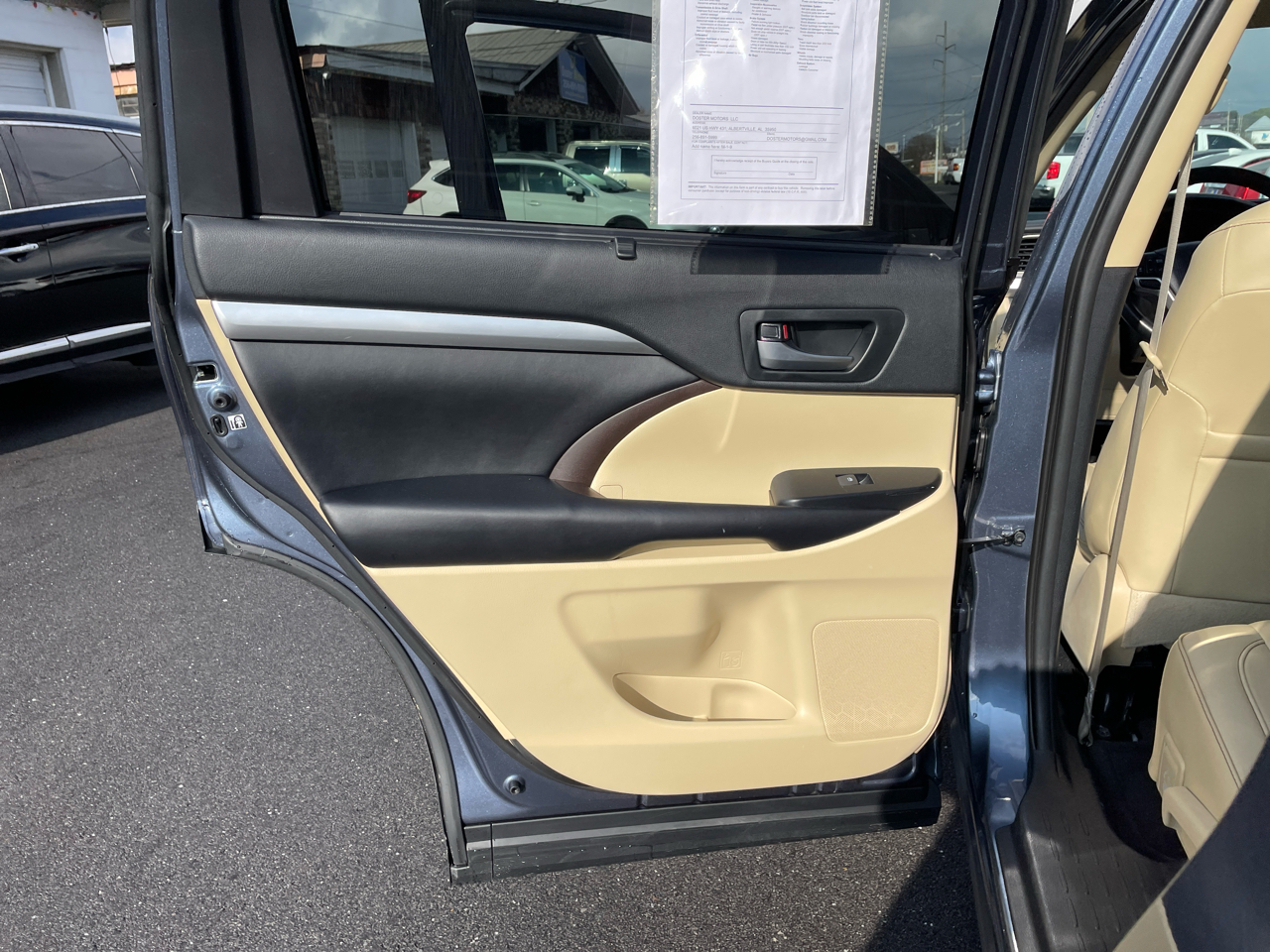 Toyota Highlander SE FWD V6 2019