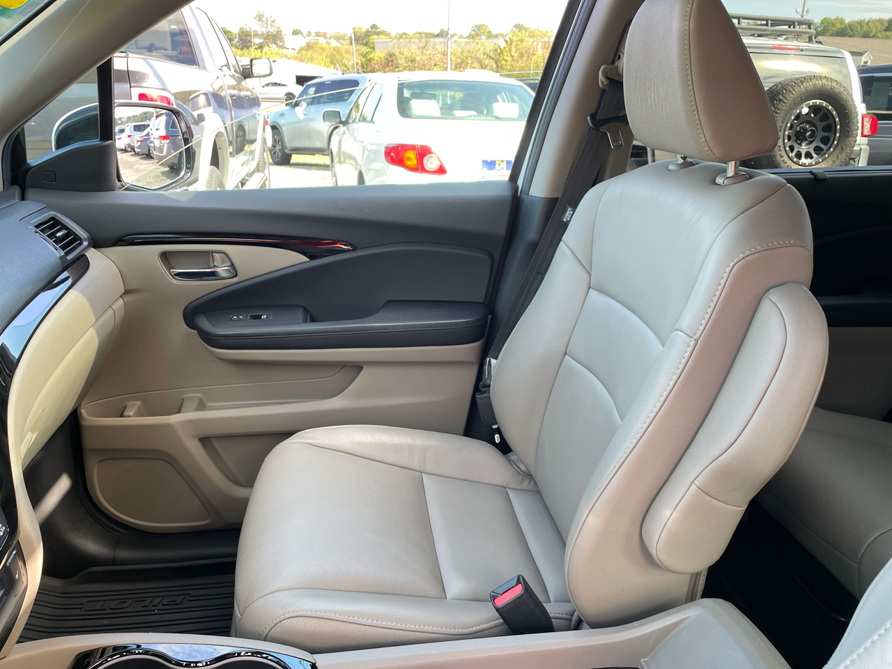 Honda Pilot Touring 2WD 2020 Honda Pilot Touring 2WD 2020