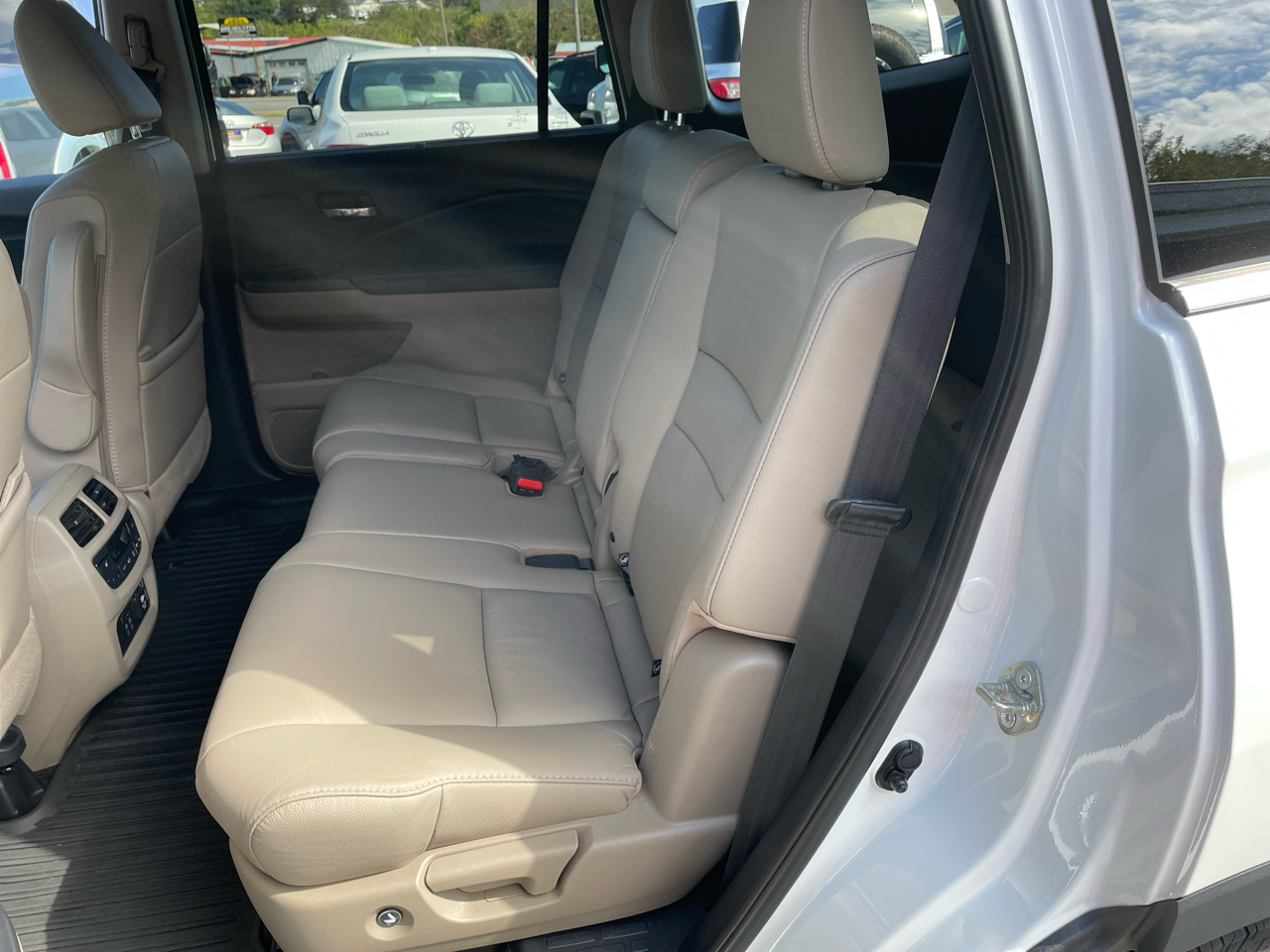 Honda Pilot Touring 2WD 2020 Honda Pilot Touring 2WD 2020