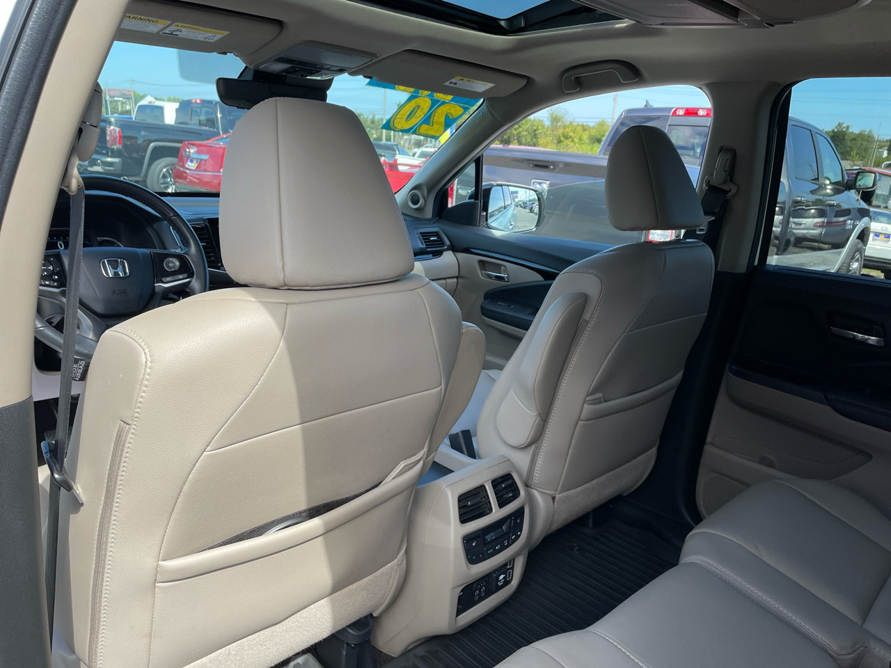 Honda Pilot Touring 2WD 2020 Honda Pilot Touring 2WD 2020