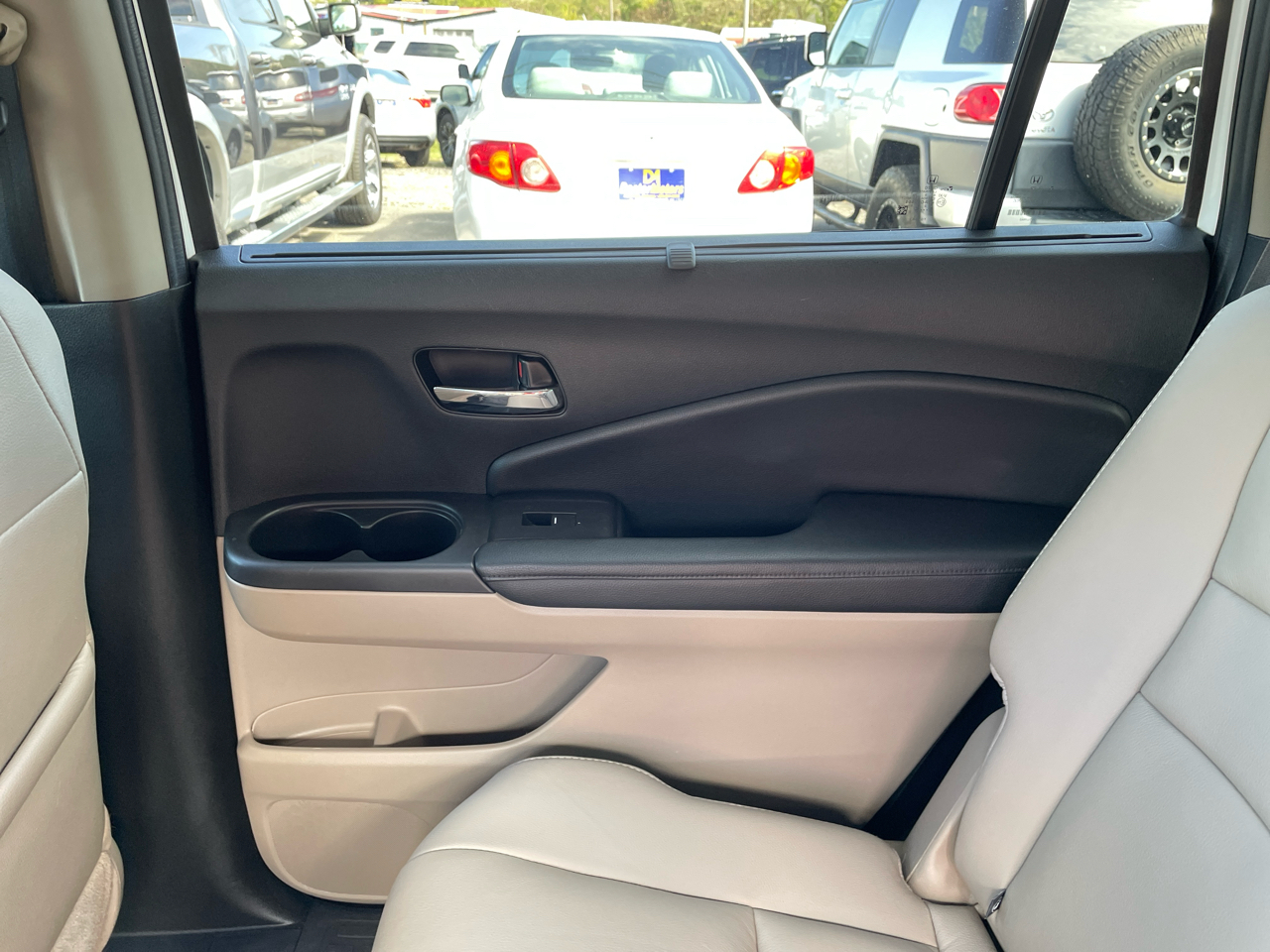 Honda Pilot Touring 2WD 2020 Honda Pilot Touring 2WD 2020